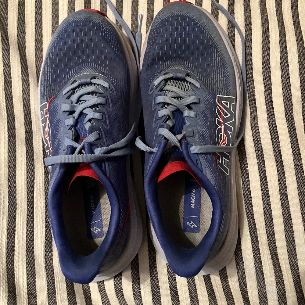 Hoka Mach 6
